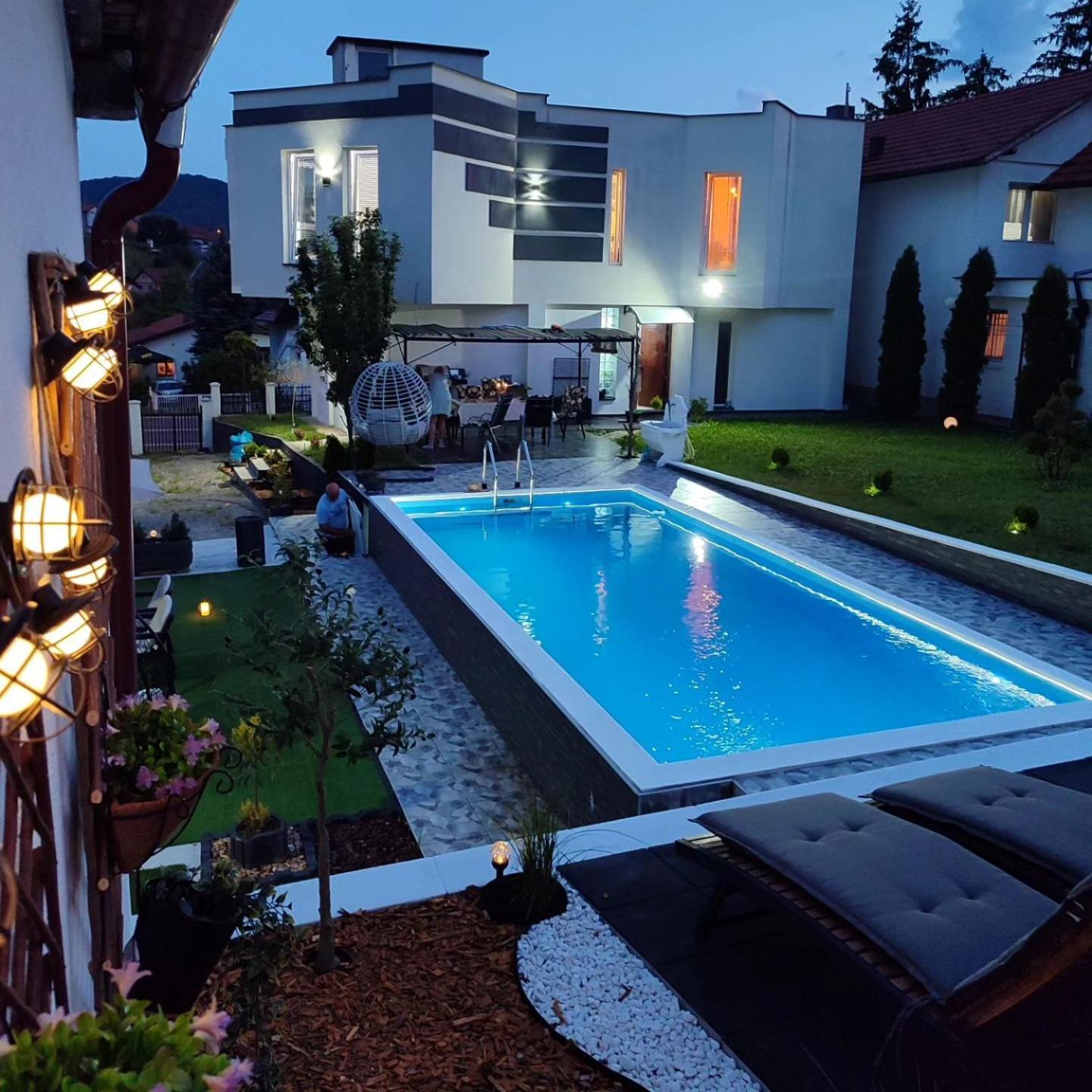Villa Lea 투즐라 외부 사진